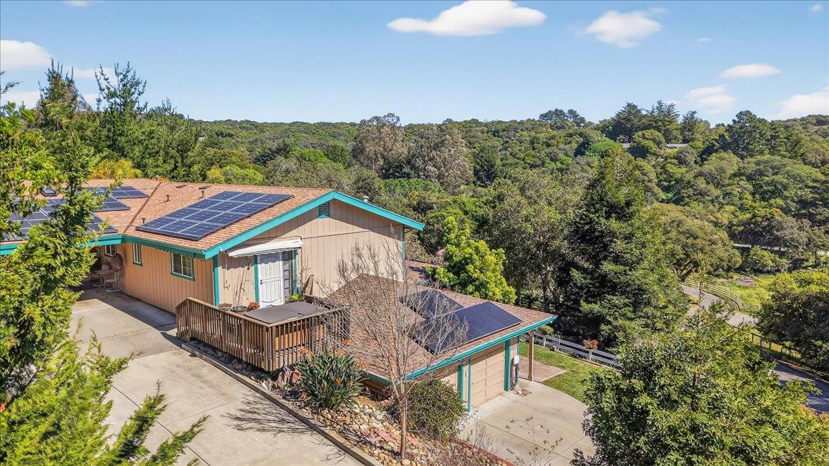 Detail Gallery Image 5 of 41 For 1222 via Del Sol Rd, Salinas,  CA 93907 - 5 Beds | 4/1 Baths