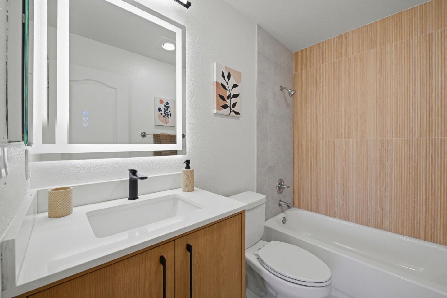 Detail Gallery Image 20 of 25 For 633 Teatree Ct, San Jose,  CA 95128 - 2 Beds | 2 Baths