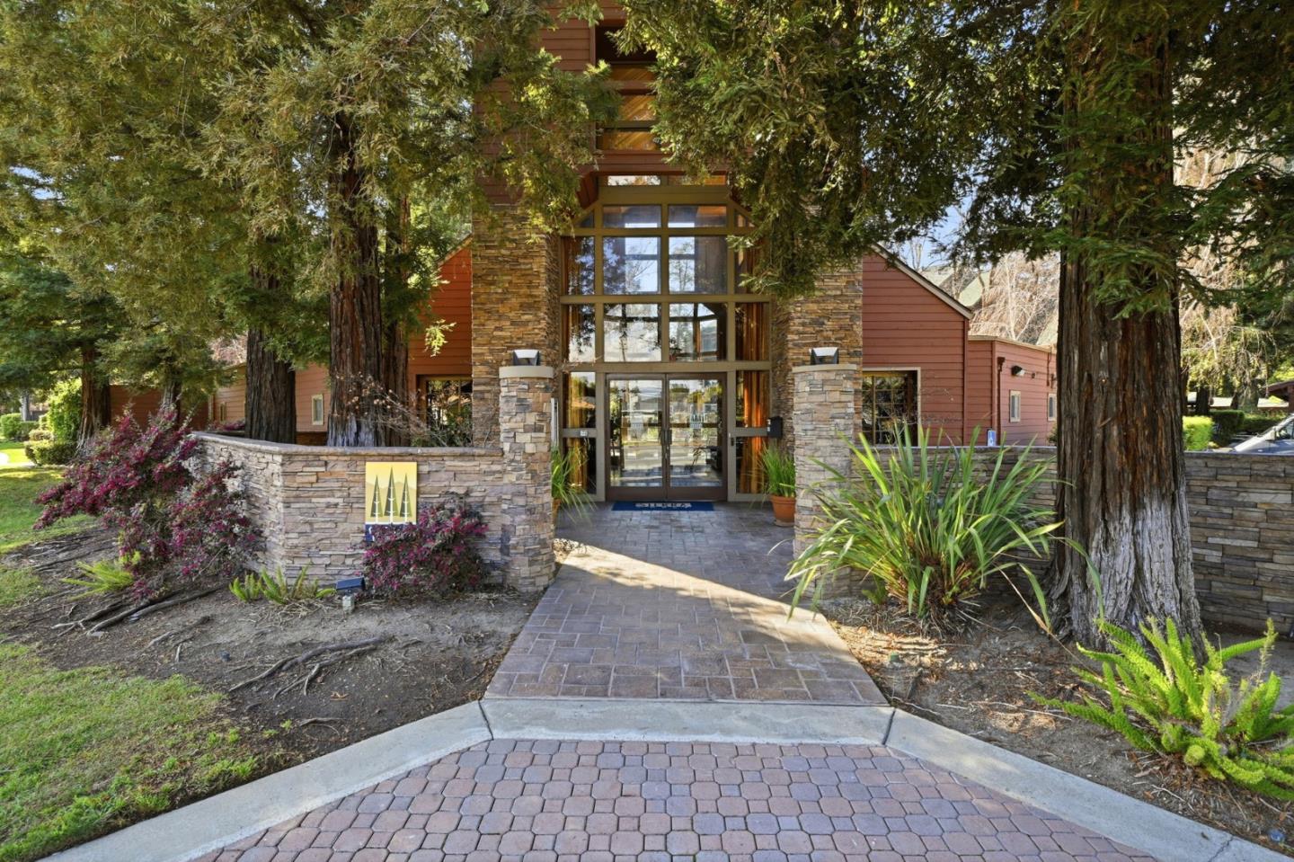 Detail Gallery Image 26 of 26 For 633 Teatree Ct, San Jose,  CA 95128 - 2 Beds | 2 Baths