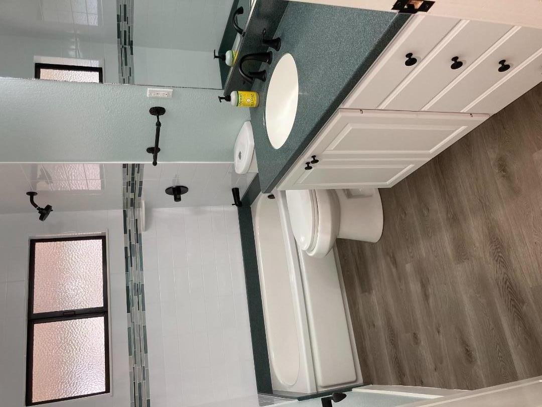 Detail Gallery Image 12 of 17 For 502 Oak Ridge Dr, Roseville,  CA 95661 - 3 Beds | 2 Baths