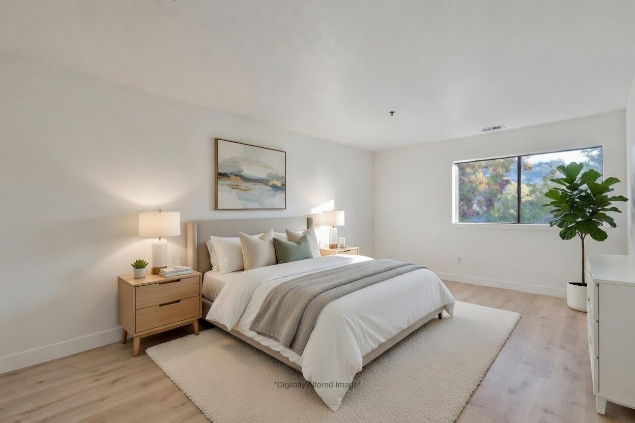 Detail Gallery Image 2 of 21 For 2348 La Terrace Cir, San Jose,  CA 95123 - 2 Beds | 2 Baths