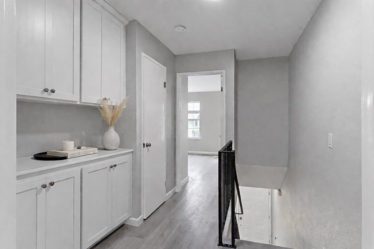 Detail Gallery Image 14 of 27 For 1062 Rymar Pl, San Jose,  CA 95133 - 2 Beds | 2/1 Baths