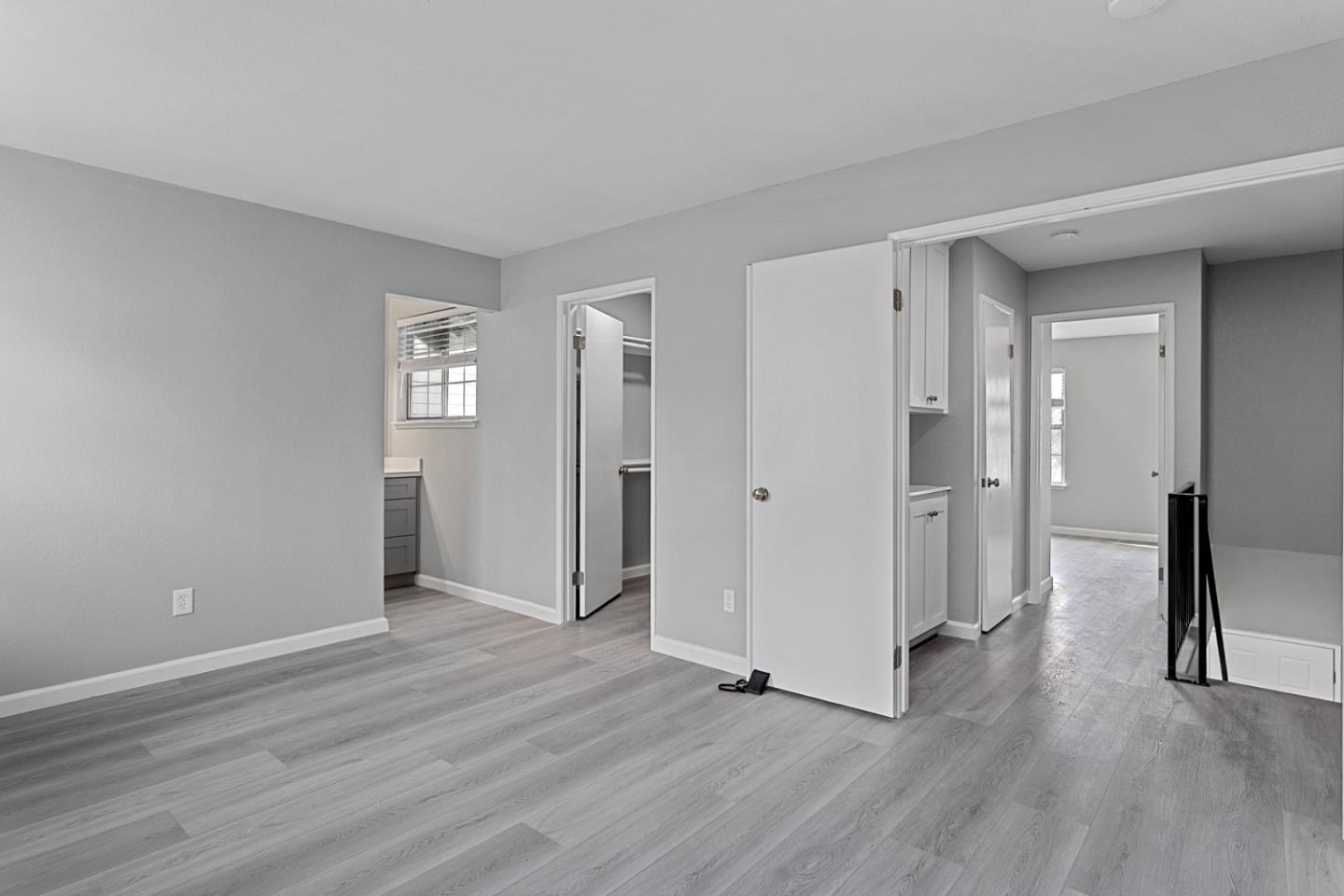 Detail Gallery Image 8 of 27 For 1062 Rymar Pl, San Jose,  CA 95133 - 2 Beds | 2/1 Baths