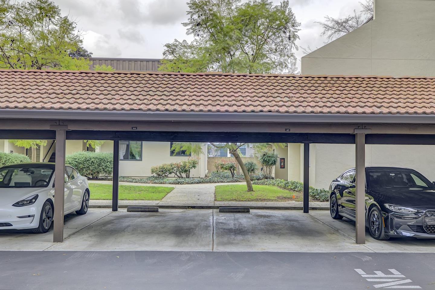 Detail Gallery Image 25 of 35 For 999 W Evelyn Ter #40,  Sunnyvale,  CA 94086 - 2 Beds | 1 Baths