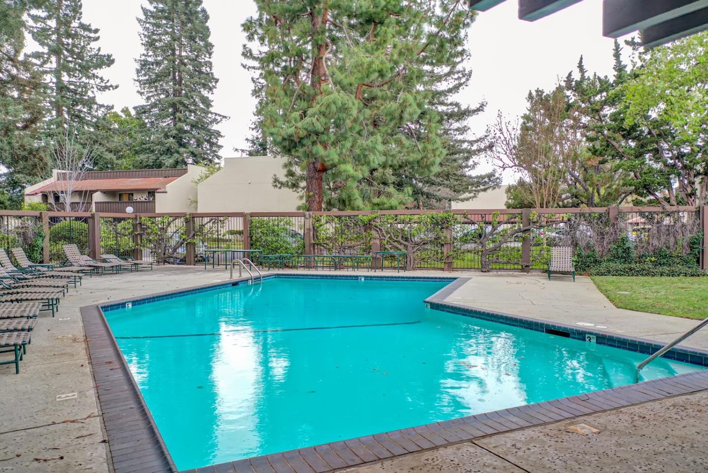 Detail Gallery Image 28 of 35 For 999 W Evelyn Ter #40,  Sunnyvale,  CA 94086 - 2 Beds | 1 Baths