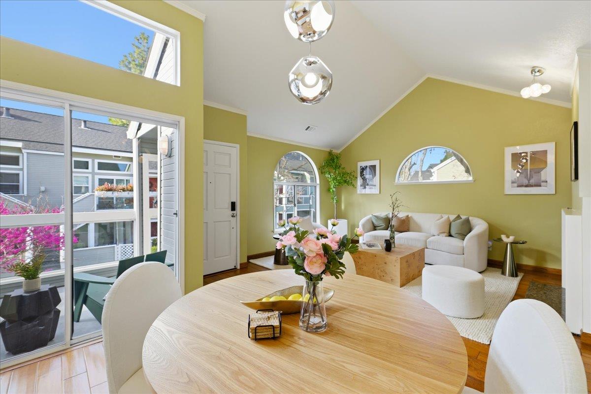 Detail Gallery Image 14 of 46 For 727 Portwalk Pl, Redwood City,  CA 94065 - 2 Beds | 2 Baths