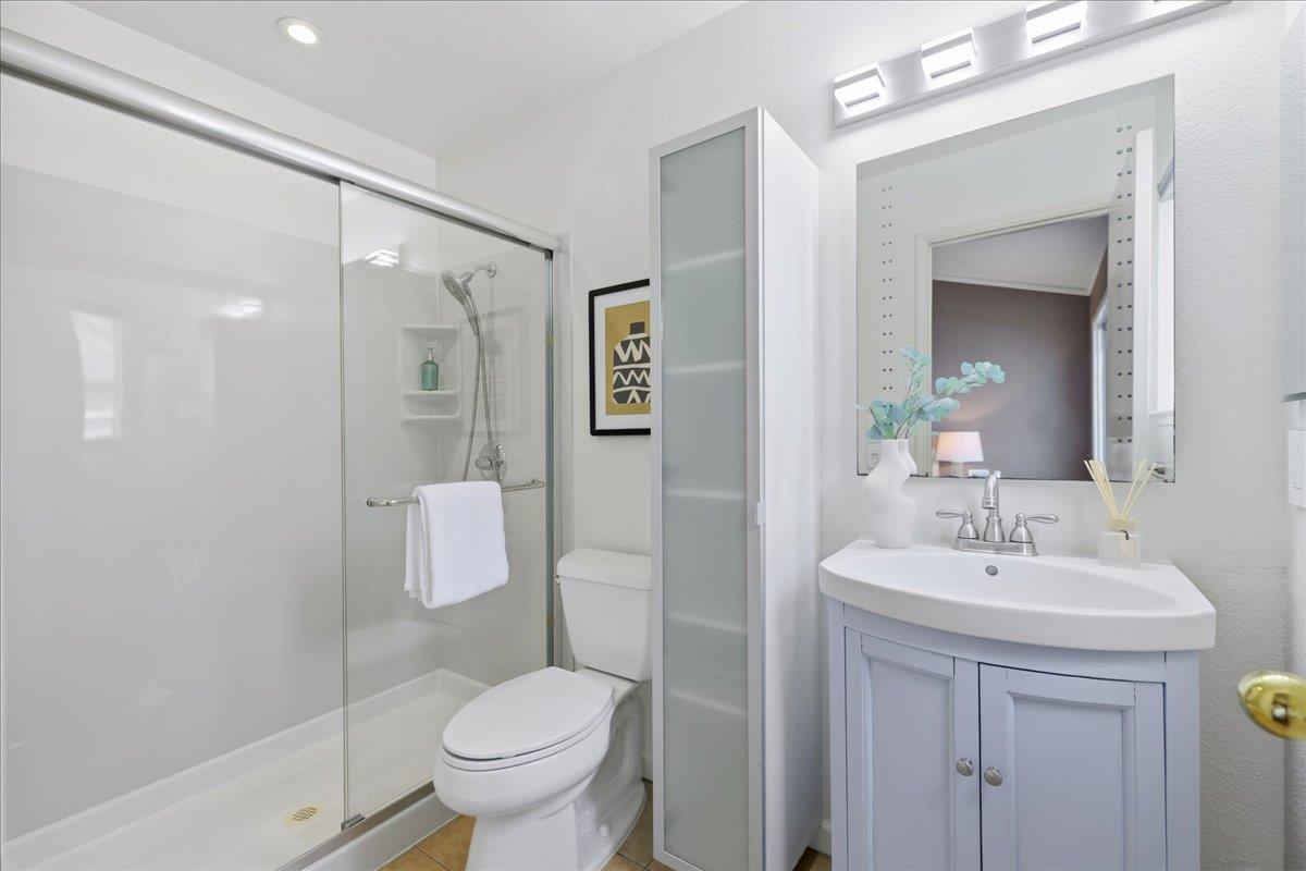 Detail Gallery Image 24 of 46 For 727 Portwalk Pl, Redwood City,  CA 94065 - 2 Beds | 2 Baths