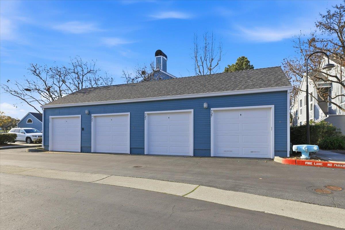 Detail Gallery Image 32 of 46 For 727 Portwalk Pl, Redwood City,  CA 94065 - 2 Beds | 2 Baths