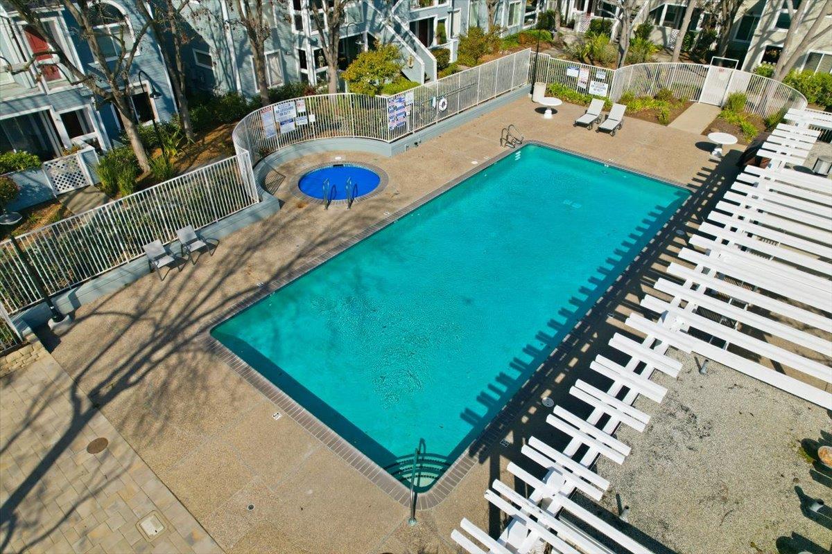 Detail Gallery Image 36 of 46 For 727 Portwalk Pl, Redwood City,  CA 94065 - 2 Beds | 2 Baths