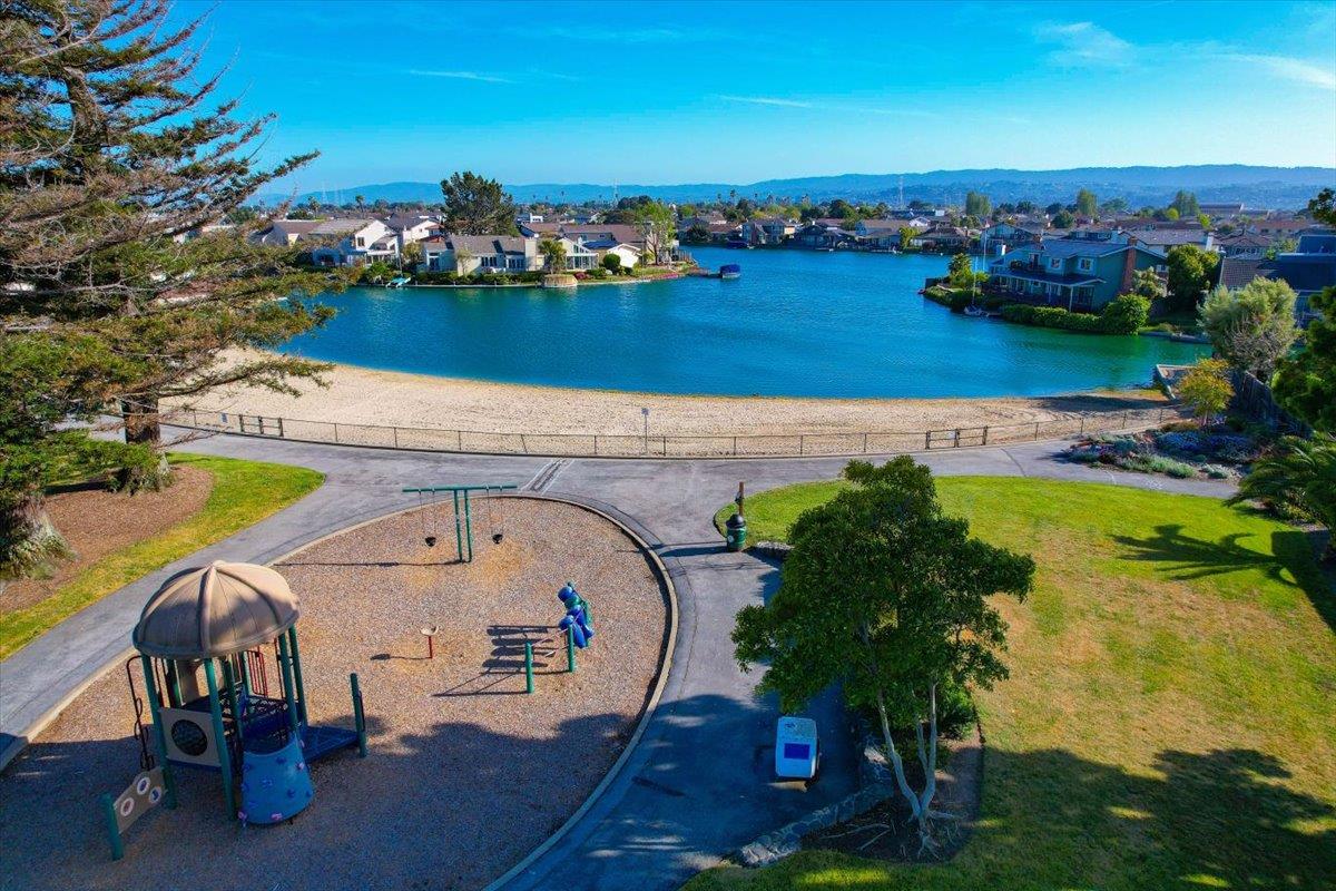 Detail Gallery Image 44 of 46 For 727 Portwalk Pl, Redwood City,  CA 94065 - 2 Beds | 2 Baths