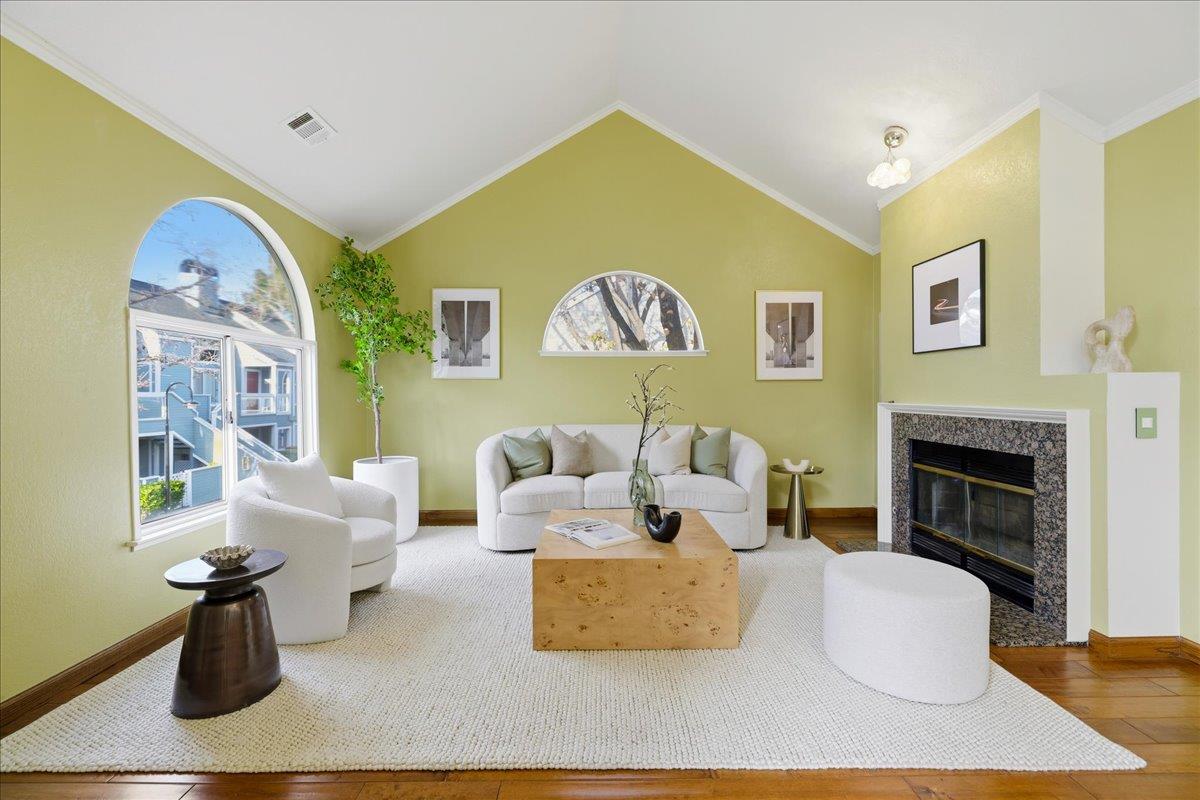 Detail Gallery Image 8 of 46 For 727 Portwalk Pl, Redwood City,  CA 94065 - 2 Beds | 2 Baths