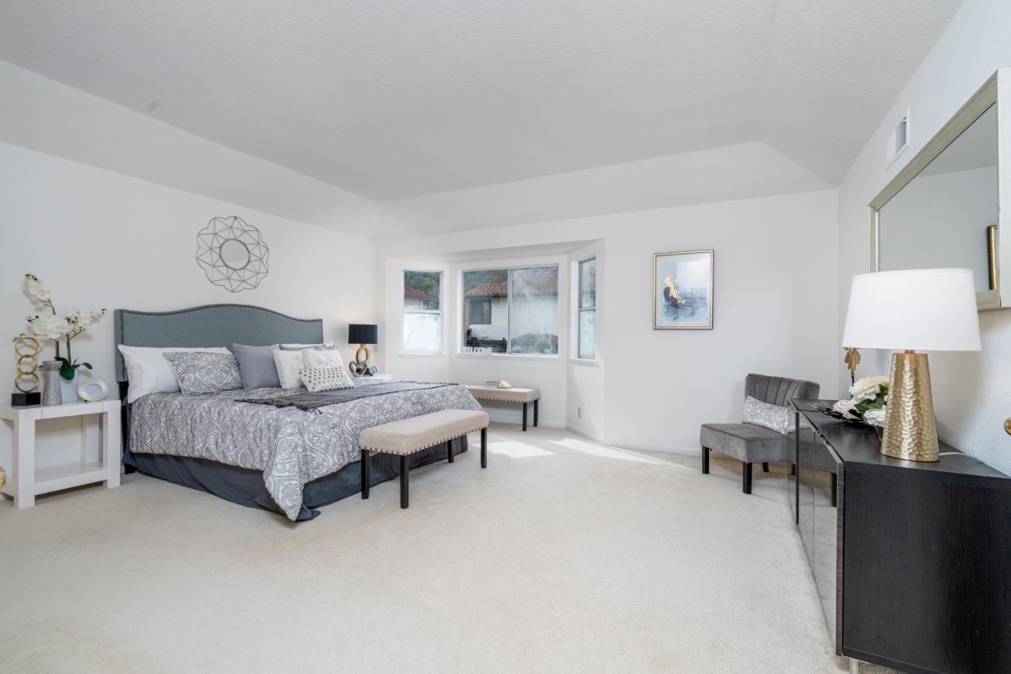 Detail Gallery Image 18 of 31 For 1054 Quail Creek Cir, San Jose,  CA 95120 - 4 Beds | 3 Baths