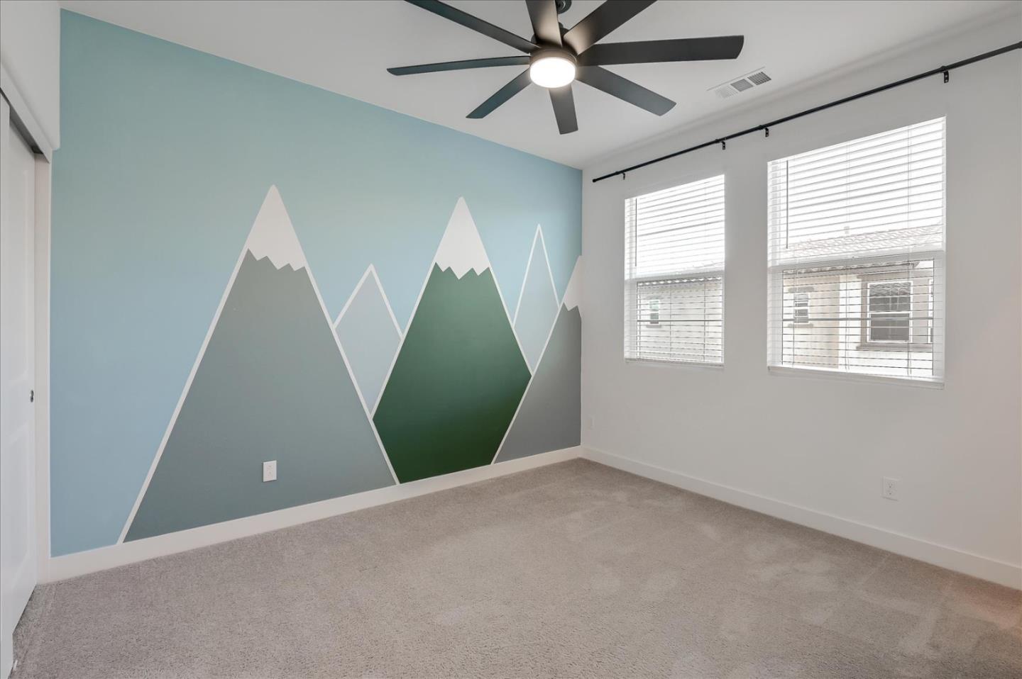 Detail Gallery Image 22 of 41 For 4367 Pacifica Way #4,  Oceanside,  CA 92056 - 3 Beds | 3/1 Baths