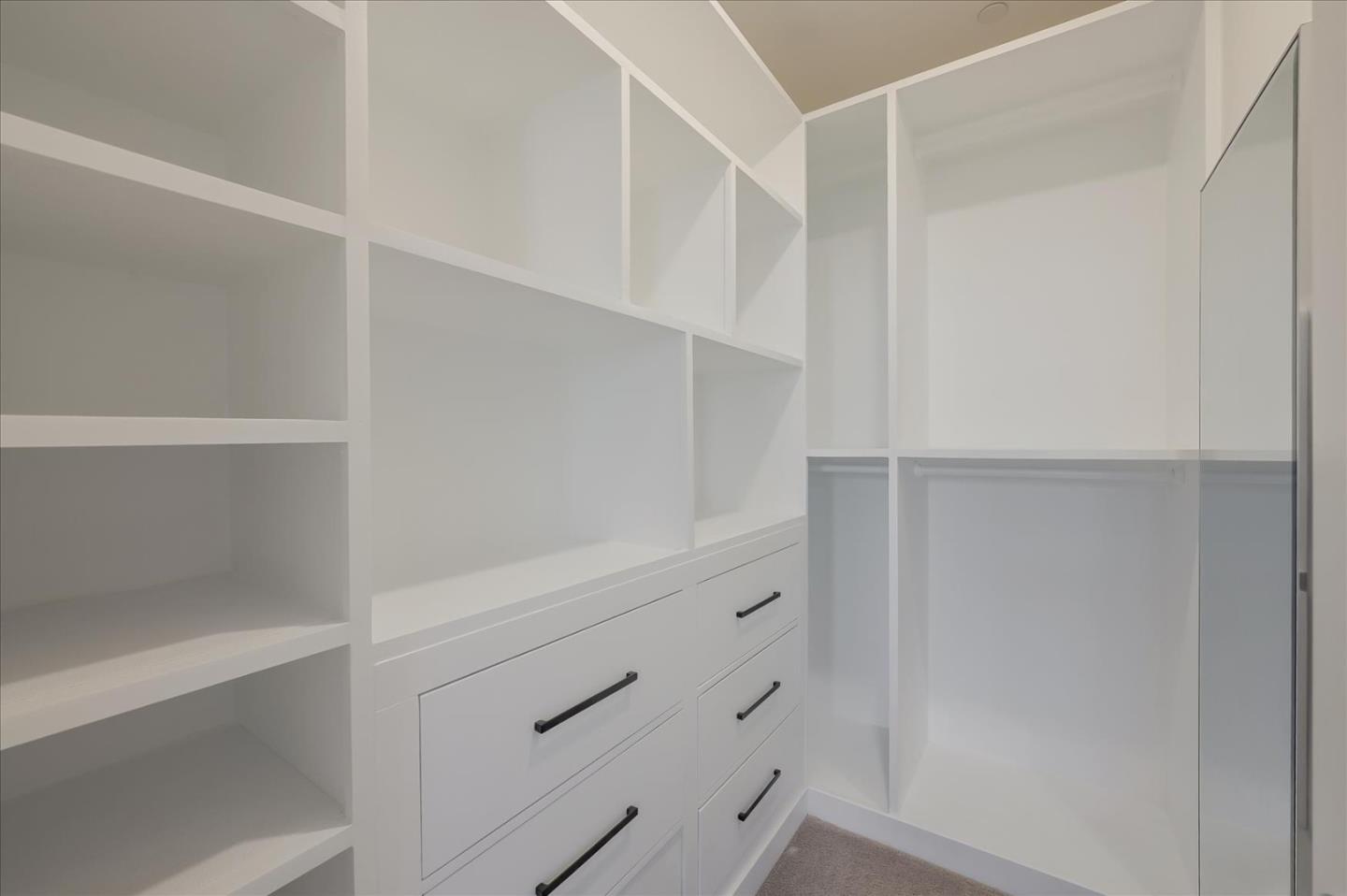 Detail Gallery Image 27 of 41 For 4367 Pacifica Way #4,  Oceanside,  CA 92056 - 3 Beds | 3/1 Baths