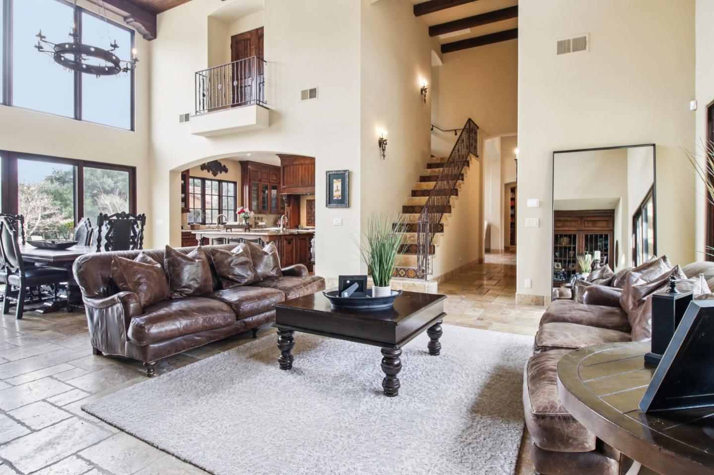 Detail Gallery Image 11 of 49 For 12220 Heritage, Gilroy,  CA 95020 - 5 Beds | 4/2 Baths