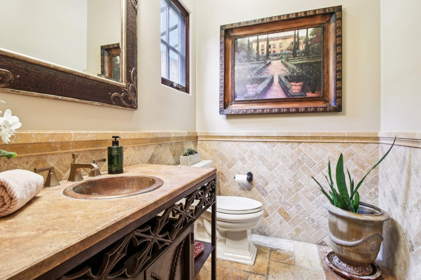 Detail Gallery Image 19 of 49 For 12220 Heritage, Gilroy,  CA 95020 - 5 Beds | 4/2 Baths