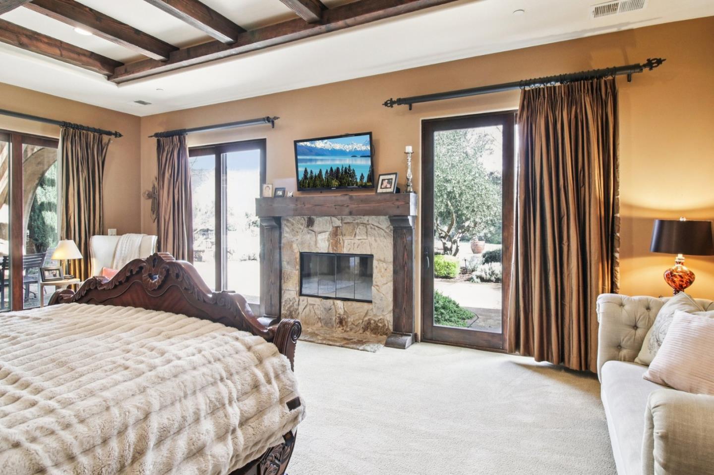 Detail Gallery Image 27 of 49 For 12220 Heritage, Gilroy,  CA 95020 - 5 Beds | 4/2 Baths