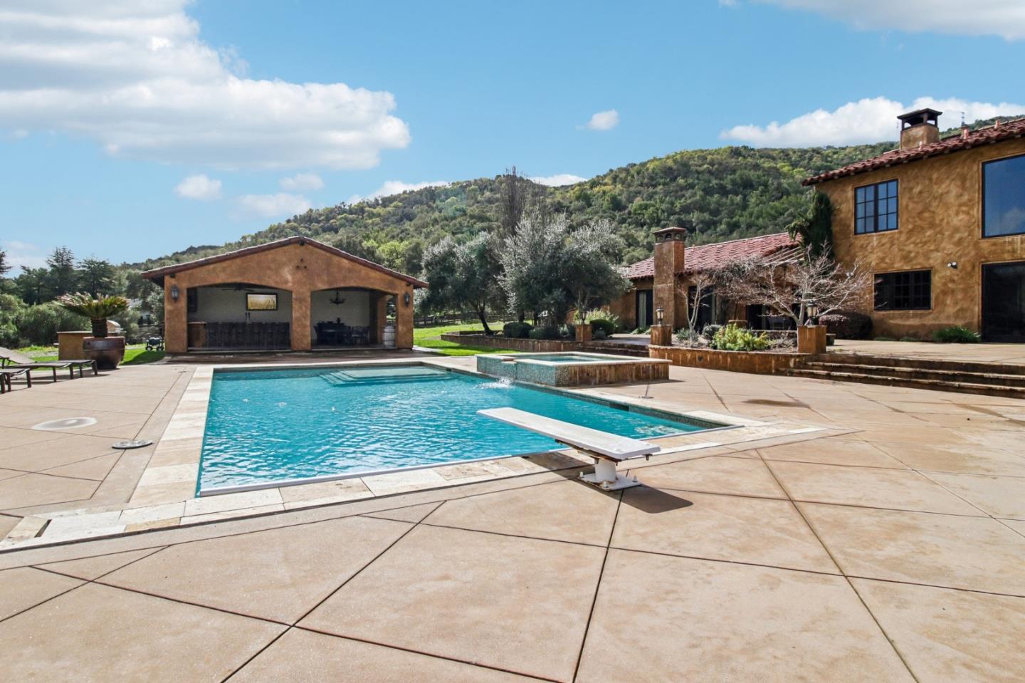 Detail Gallery Image 44 of 49 For 12220 Heritage, Gilroy,  CA 95020 - 5 Beds | 4/2 Baths