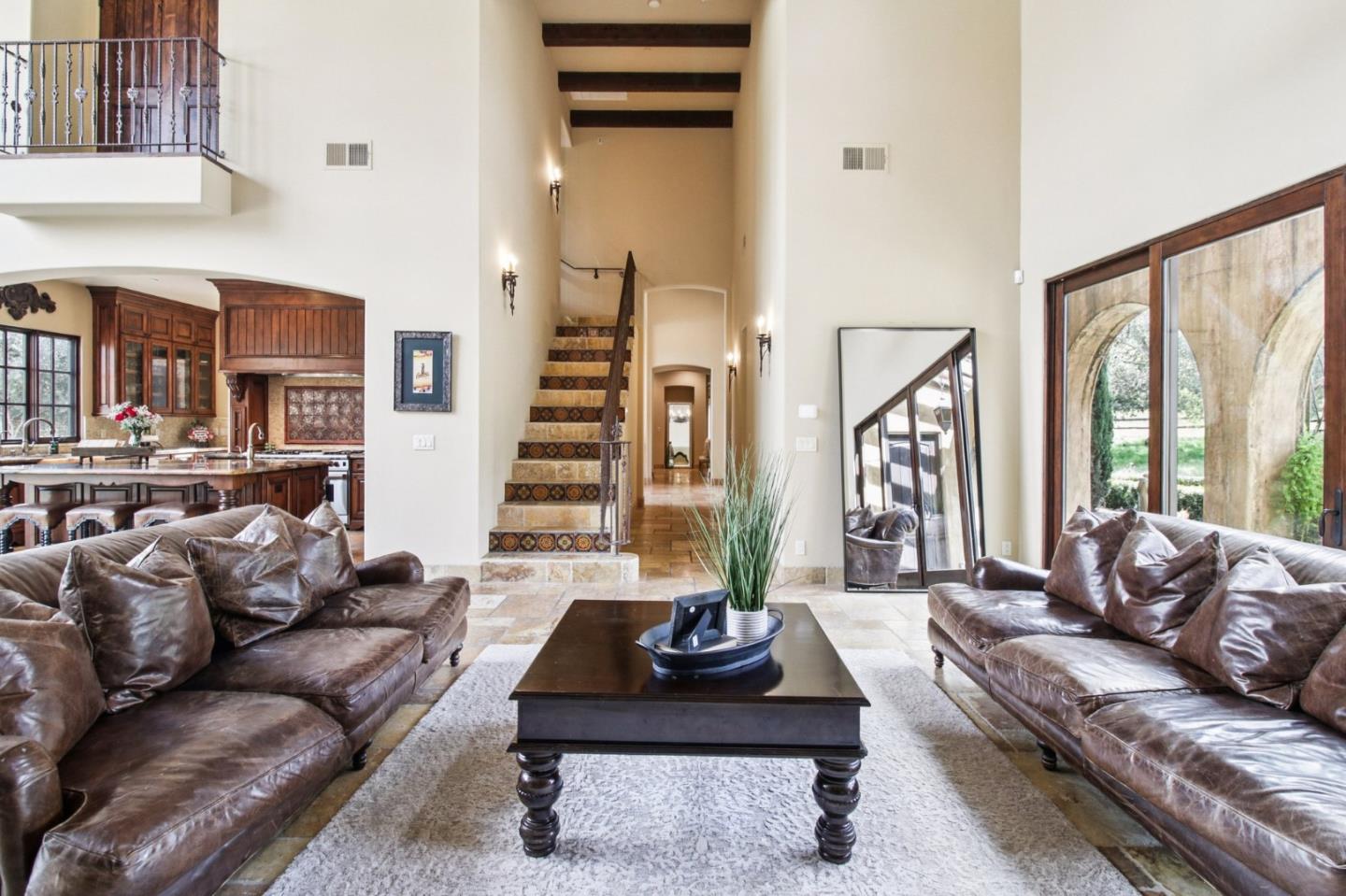 Detail Gallery Image 9 of 49 For 12220 Heritage, Gilroy,  CA 95020 - 5 Beds | 4/2 Baths