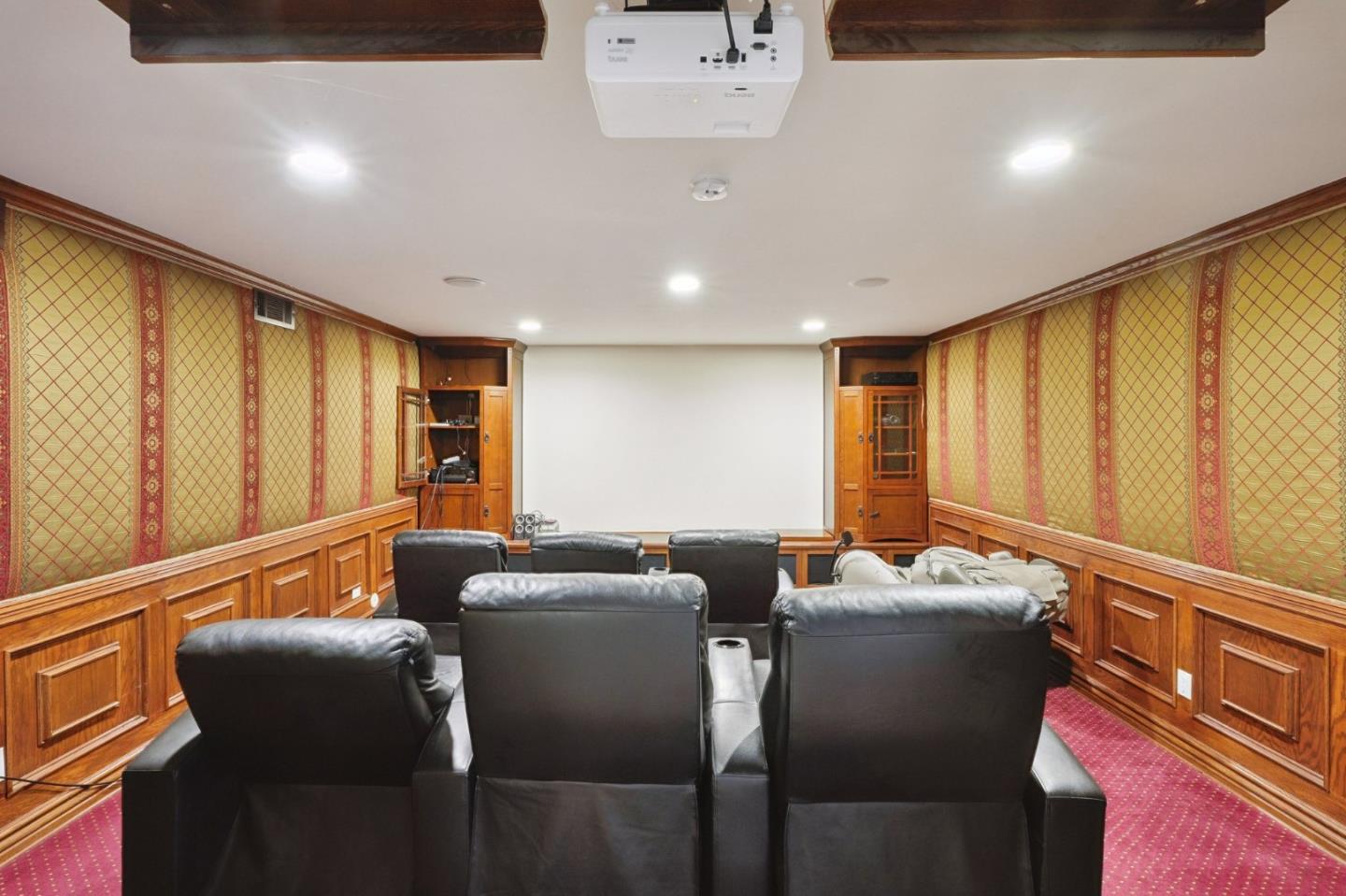 Detail Gallery Image 9 of 15 For 5344 Leghorn Ave, Sherman Oaks,  CA 91401 - 7 Beds | 8 Baths