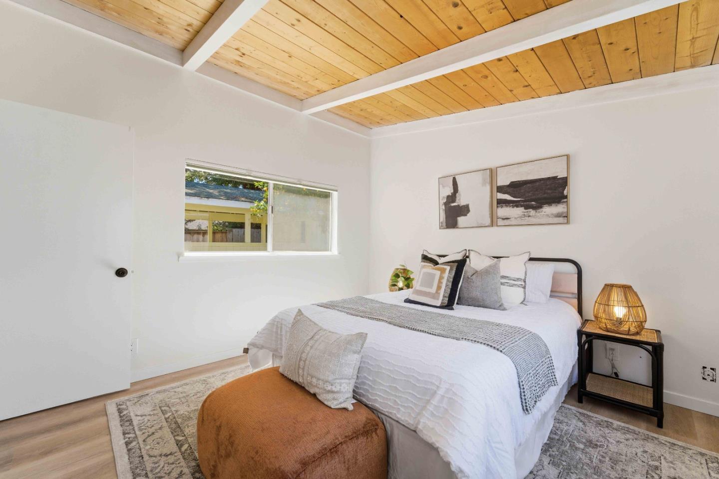 Detail Gallery Image 15 of 26 For 1761 44th Ave, Capitola,  CA 95010 - 2 Beds | 1 Baths