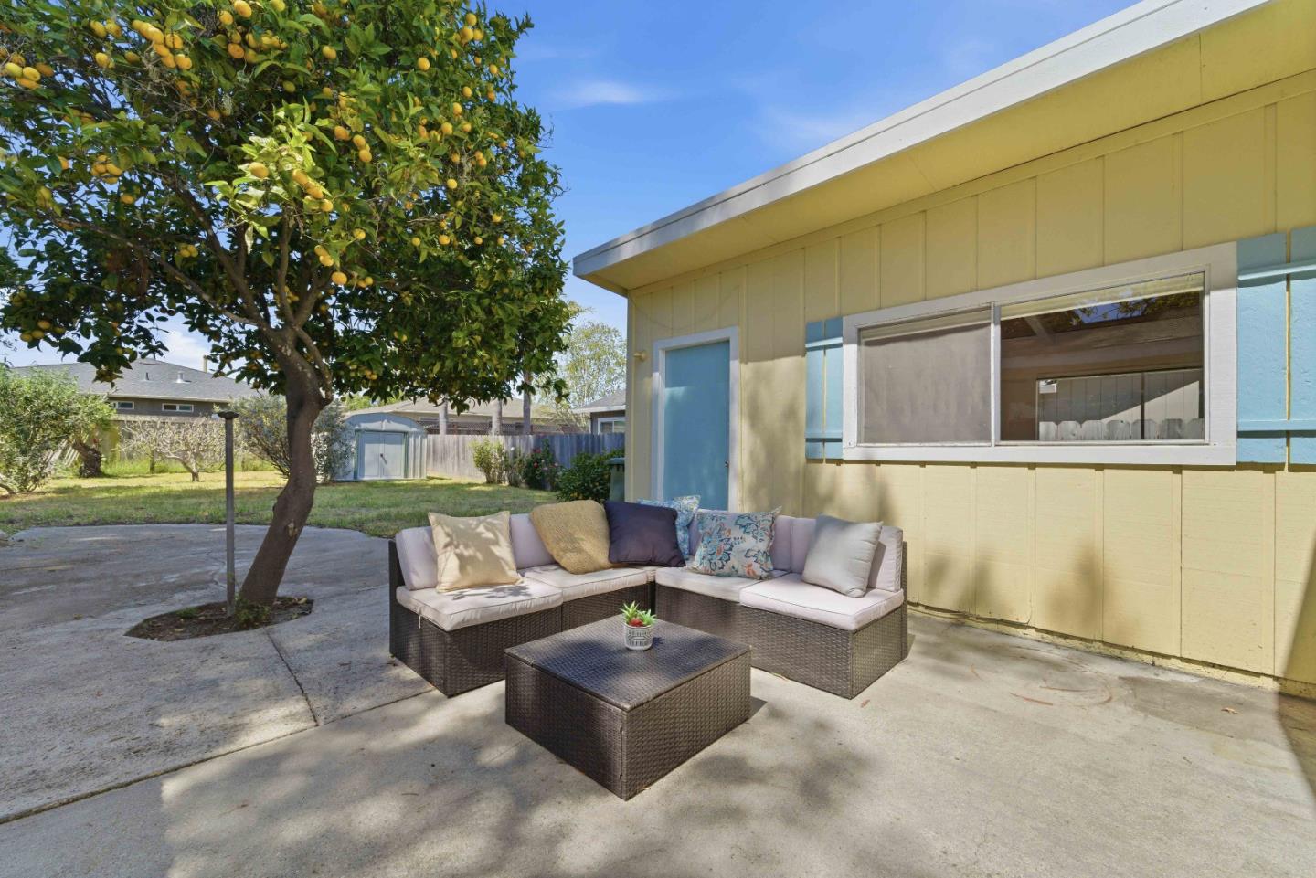 Detail Gallery Image 18 of 26 For 1761 44th Ave, Capitola,  CA 95010 - 2 Beds | 1 Baths