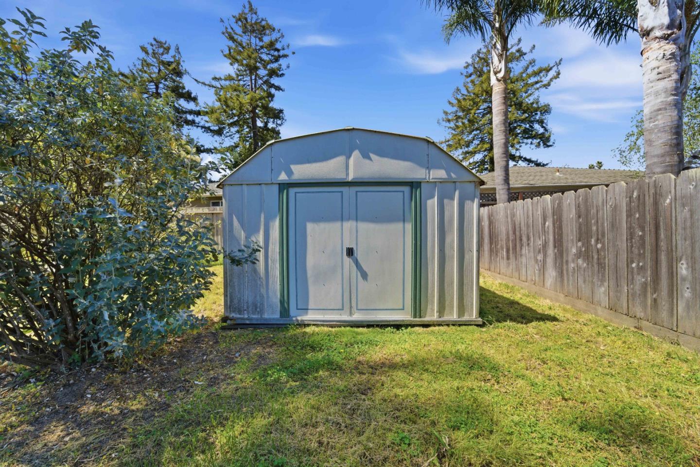 Detail Gallery Image 21 of 26 For 1761 44th Ave, Capitola,  CA 95010 - 2 Beds | 1 Baths