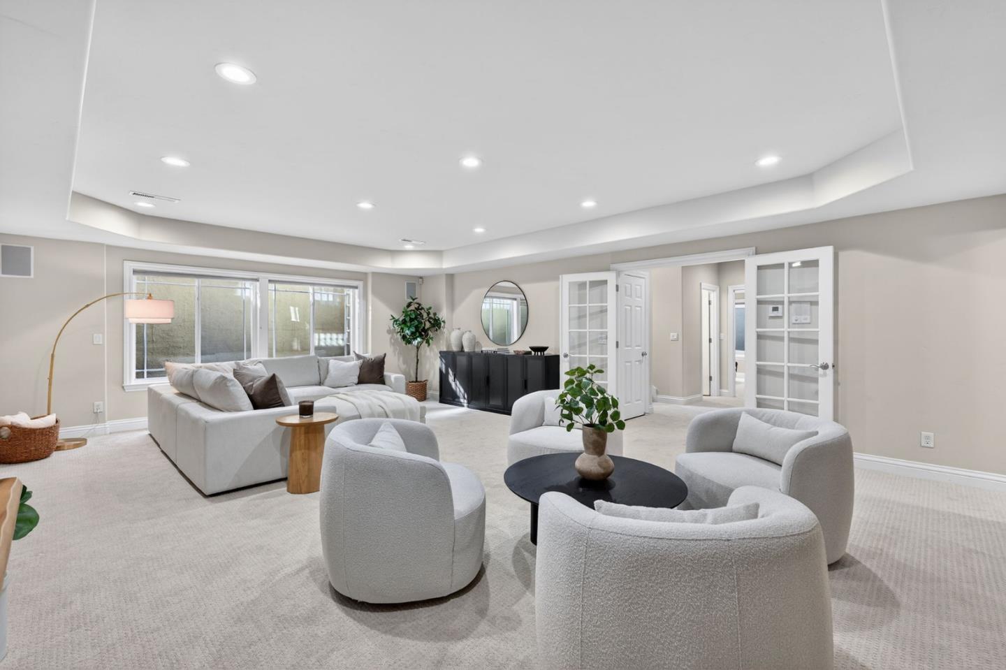 Detail Gallery Image 54 of 101 For 10175 Orange Ave, Cupertino,  CA 95014 - 6 Beds | 4/2 Baths