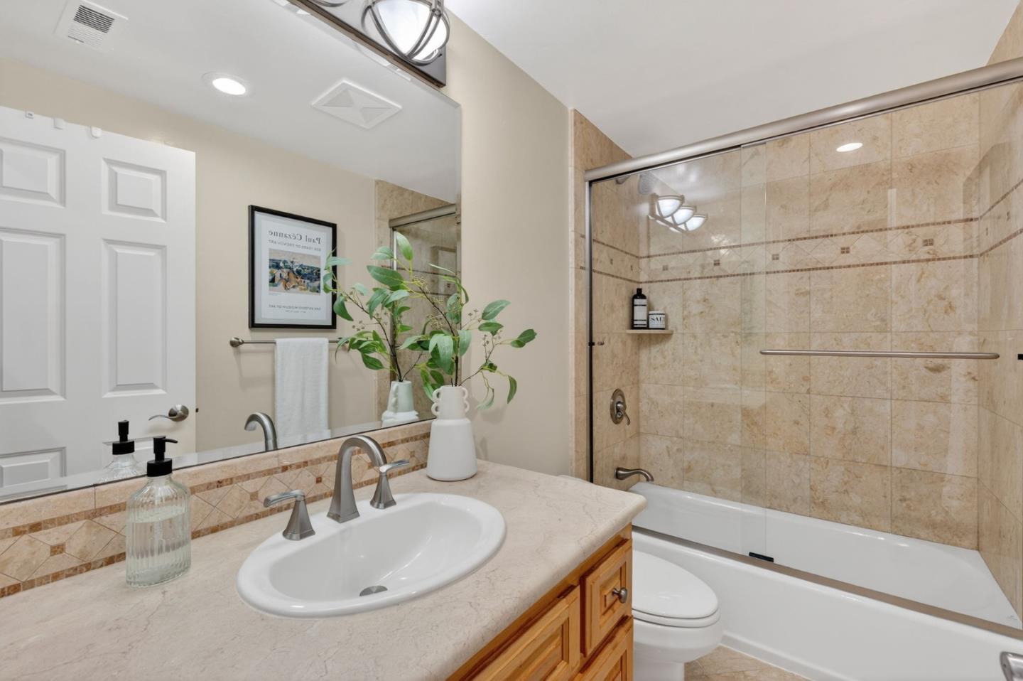 Detail Gallery Image 62 of 101 For 10175 Orange Ave, Cupertino,  CA 95014 - 6 Beds | 4/2 Baths