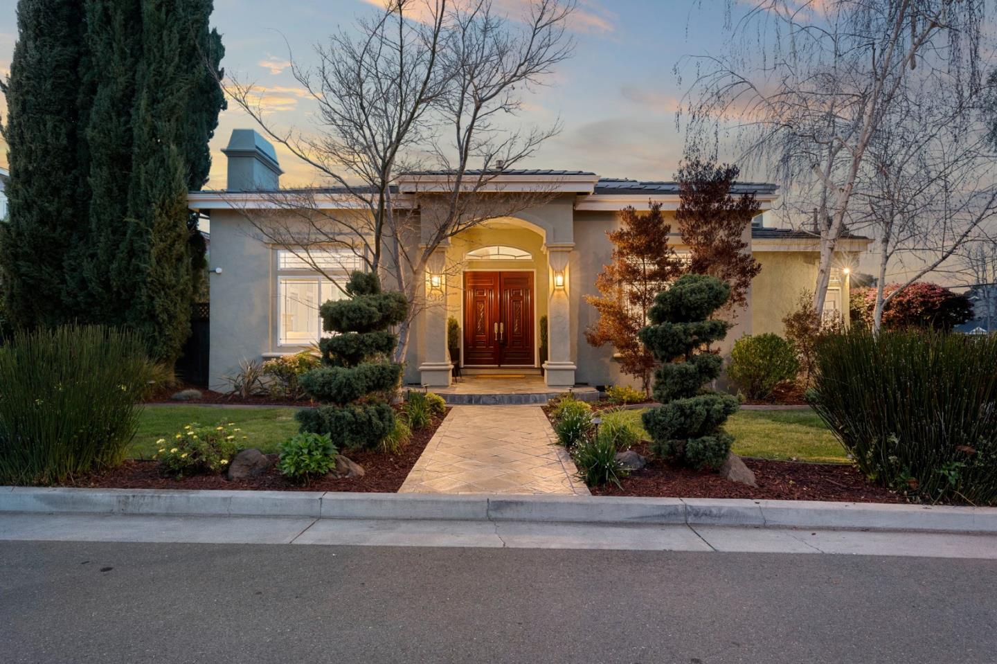 Detail Gallery Image 77 of 101 For 10175 Orange Ave, Cupertino,  CA 95014 - 6 Beds | 4/2 Baths