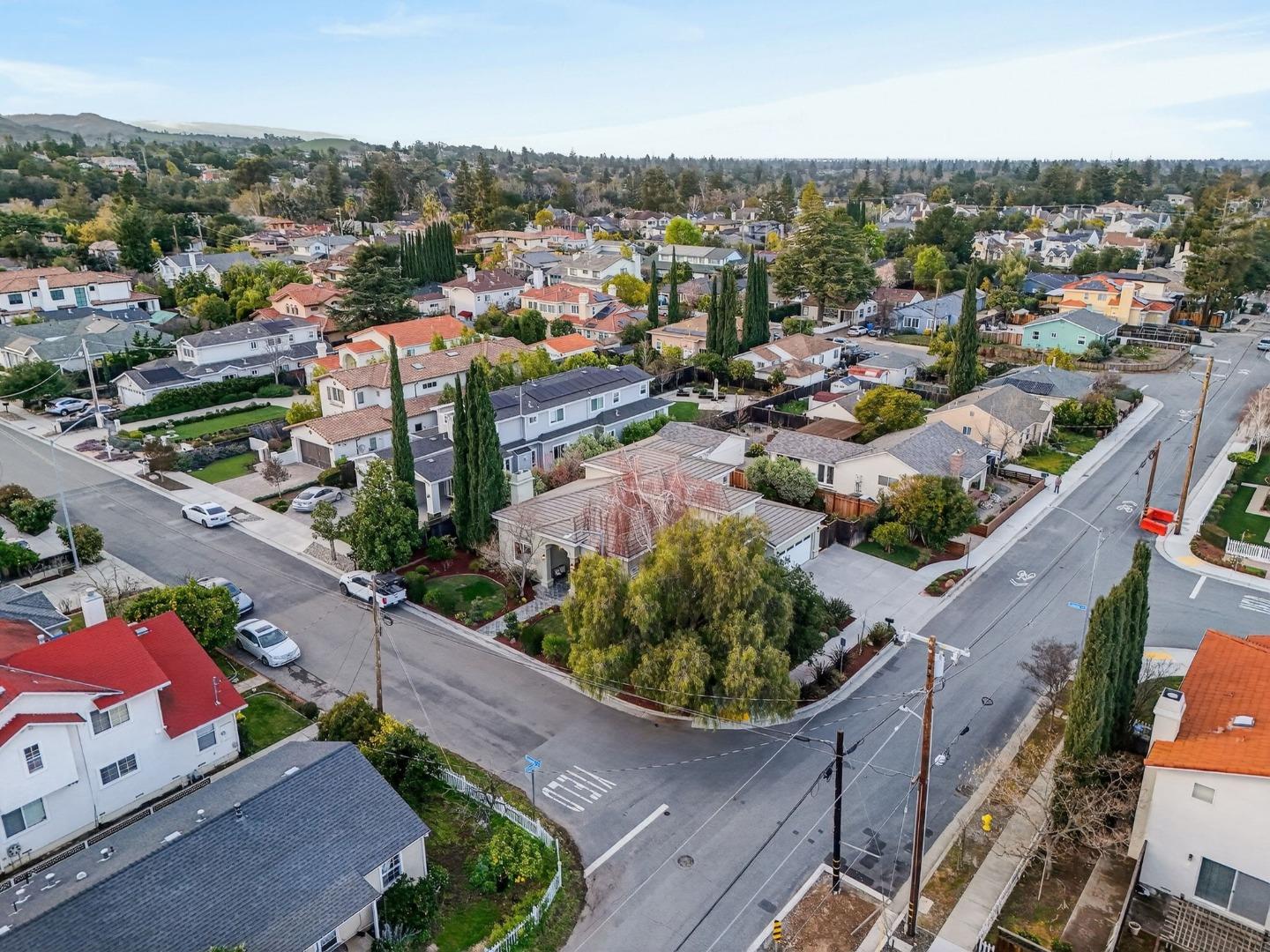 Detail Gallery Image 92 of 101 For 10175 Orange Ave, Cupertino,  CA 95014 - 6 Beds | 4/2 Baths