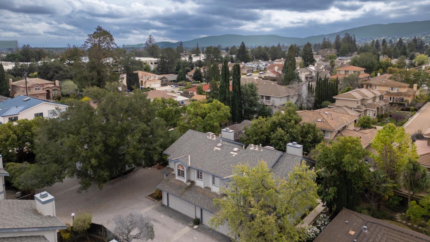 Detail Gallery Image 32 of 70 For 21686 Olive Ave, Cupertino,  CA 95014 - 2 Beds | 2/1 Baths