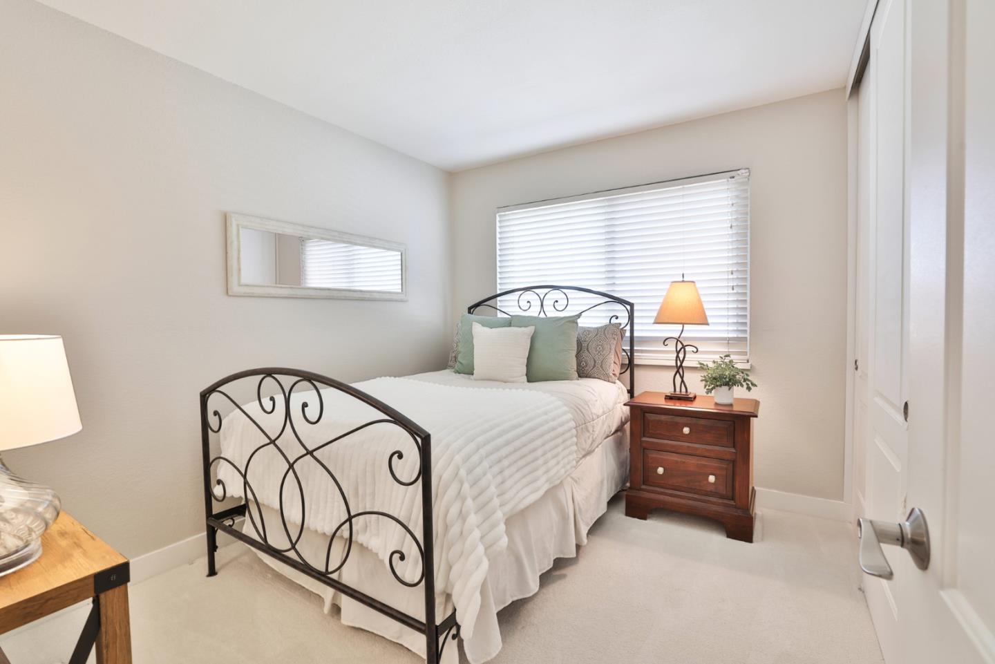 Detail Gallery Image 16 of 29 For 4457 Ulman Ct, San Jose,  CA 95121 - 4 Beds | 2/1 Baths