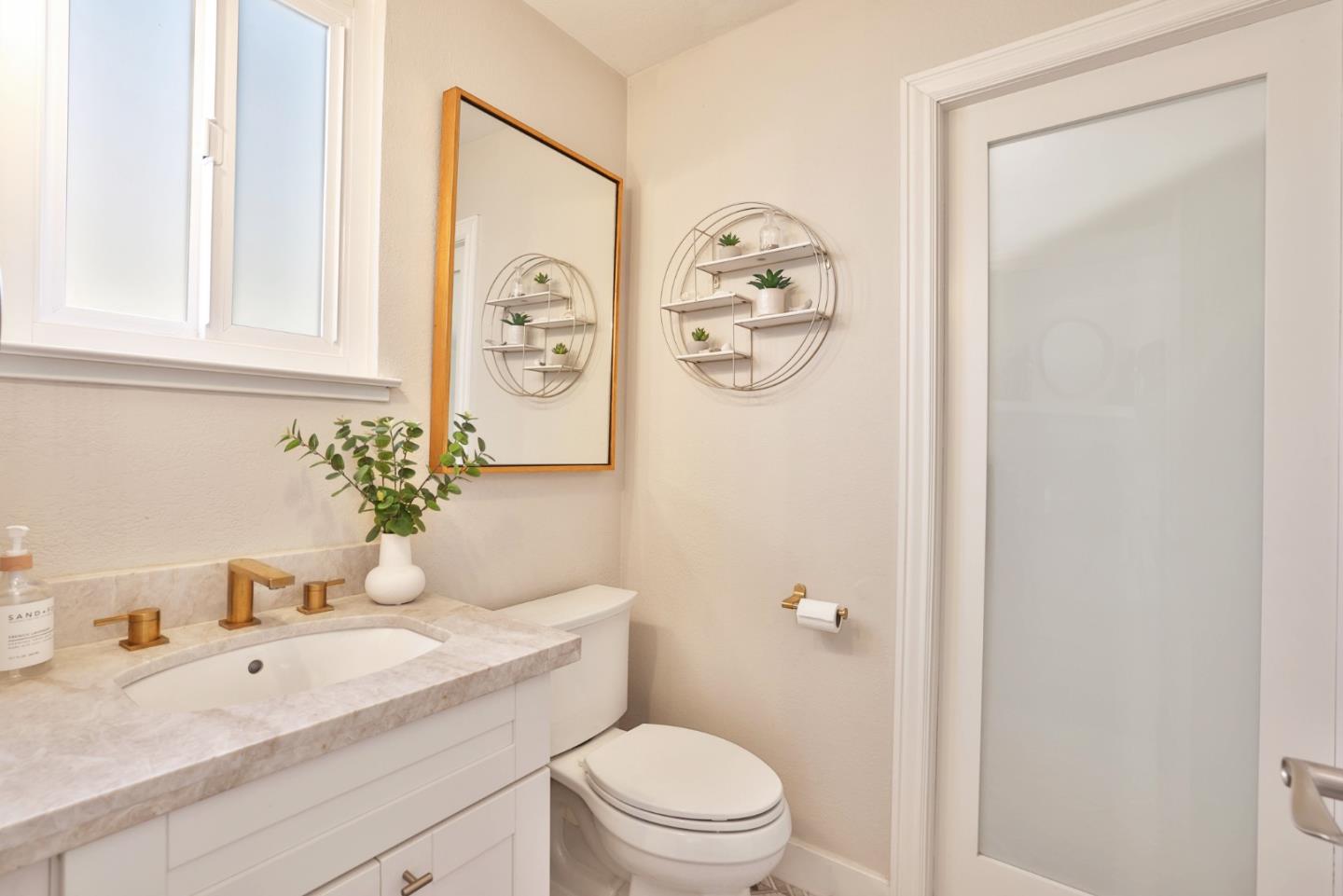 Detail Gallery Image 17 of 29 For 4457 Ulman Ct, San Jose,  CA 95121 - 4 Beds | 2/1 Baths