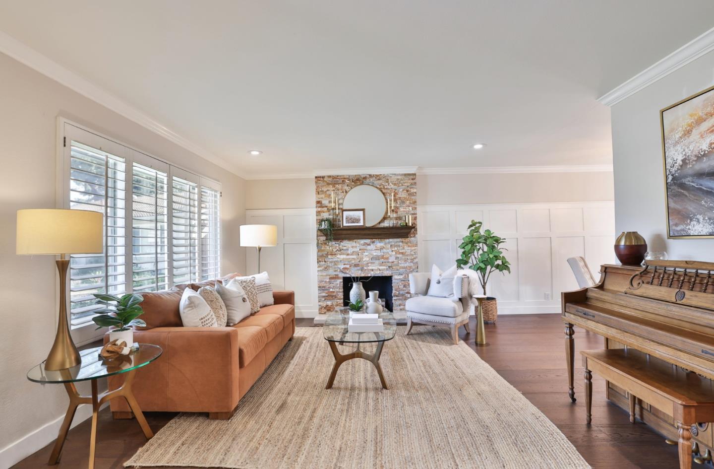 Detail Gallery Image 2 of 29 For 4457 Ulman Ct, San Jose,  CA 95121 - 4 Beds | 2/1 Baths