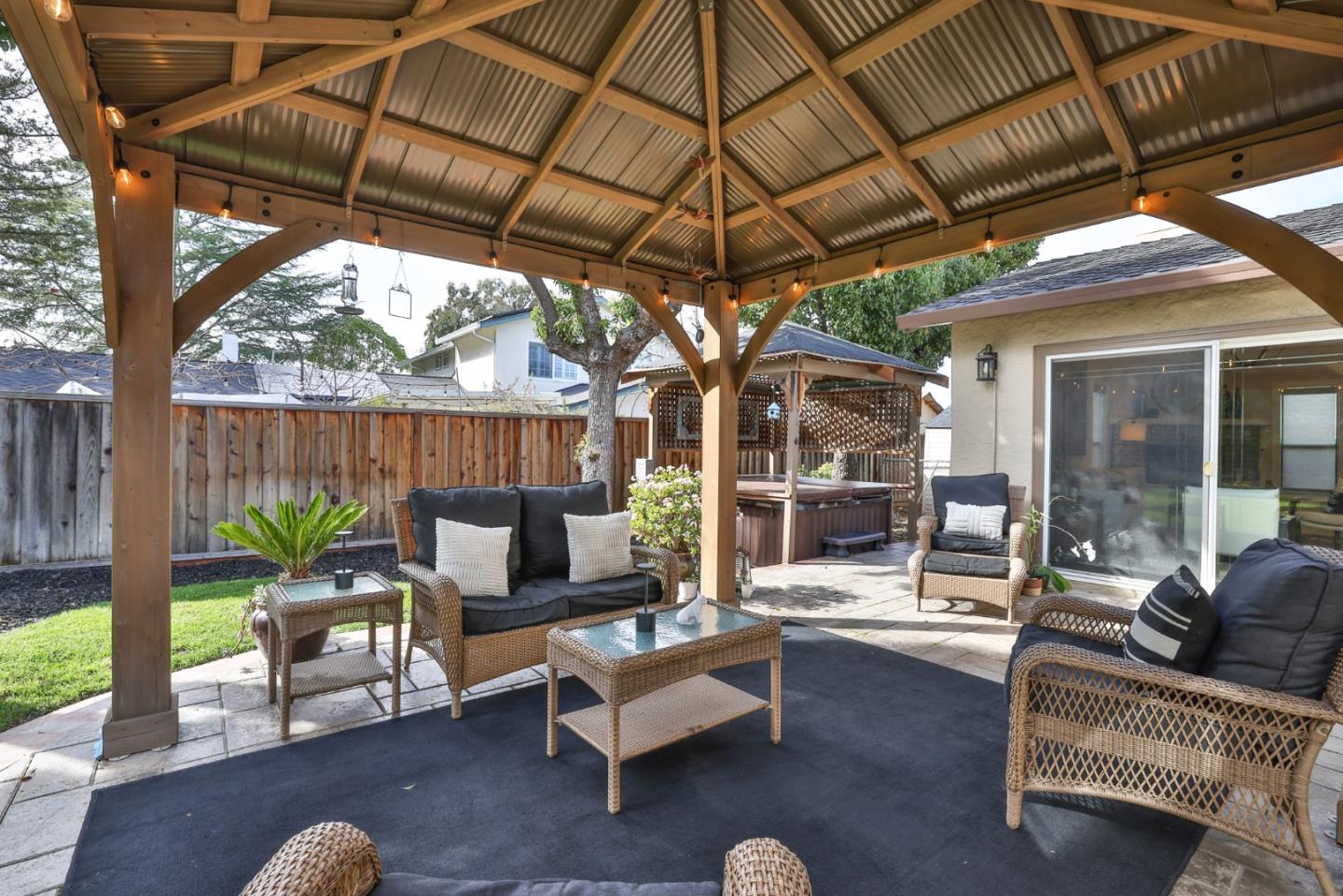 Detail Gallery Image 20 of 29 For 4457 Ulman Ct, San Jose,  CA 95121 - 4 Beds | 2/1 Baths