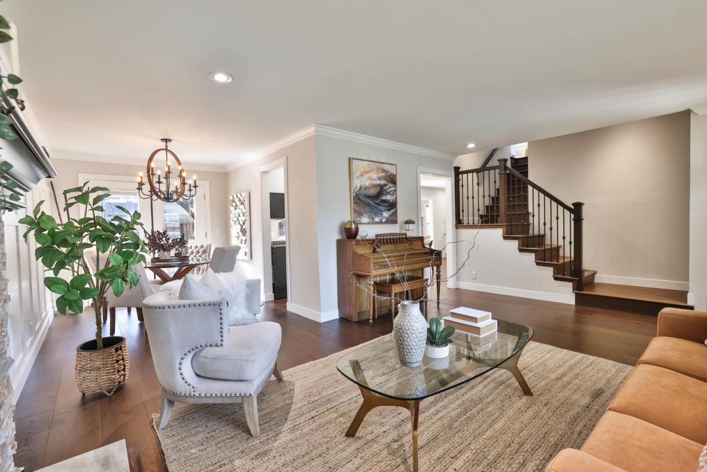 Detail Gallery Image 3 of 29 For 4457 Ulman Ct, San Jose,  CA 95121 - 4 Beds | 2/1 Baths