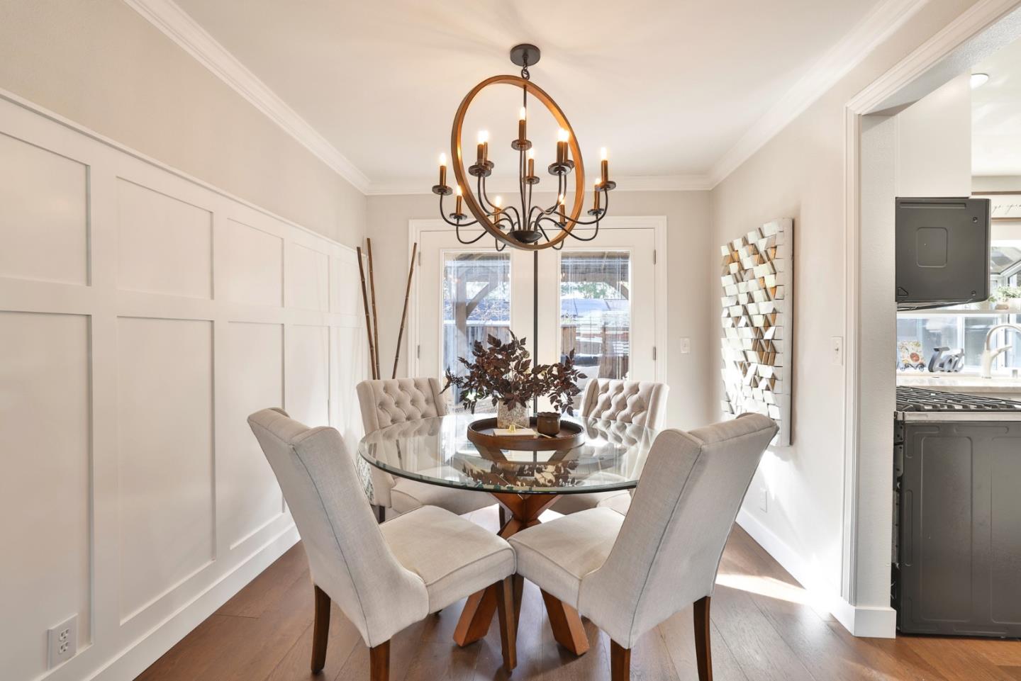 Detail Gallery Image 5 of 29 For 4457 Ulman Ct, San Jose,  CA 95121 - 4 Beds | 2/1 Baths