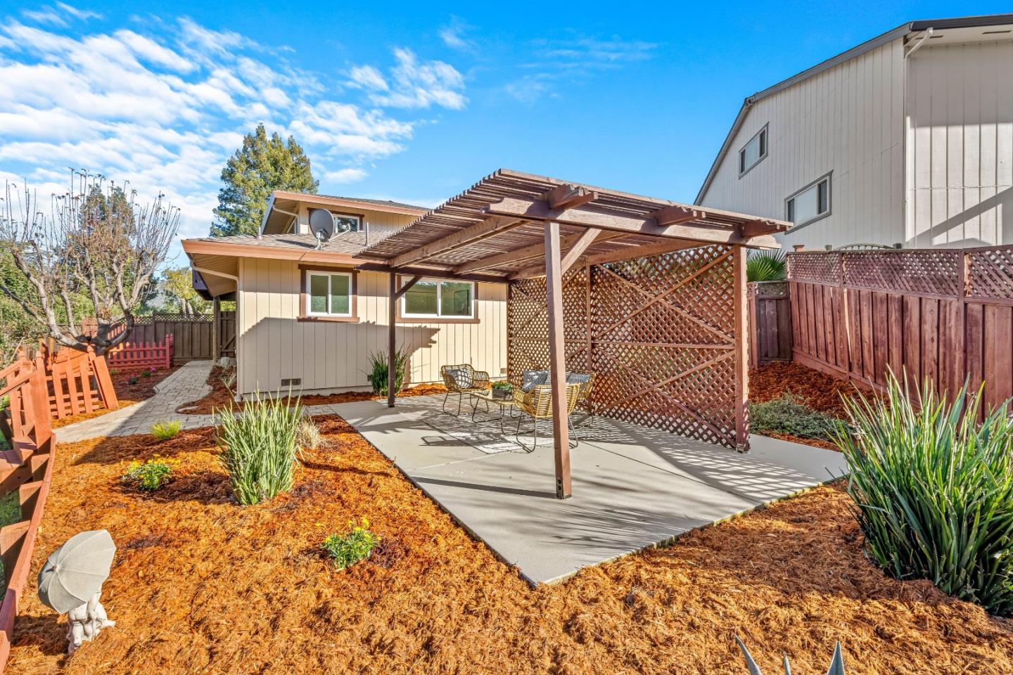 Detail Gallery Image 51 of 86 For 3735 Oak Canyon Ln, Morgan Hill,  CA 95037 - 3 Beds | 2/1 Baths