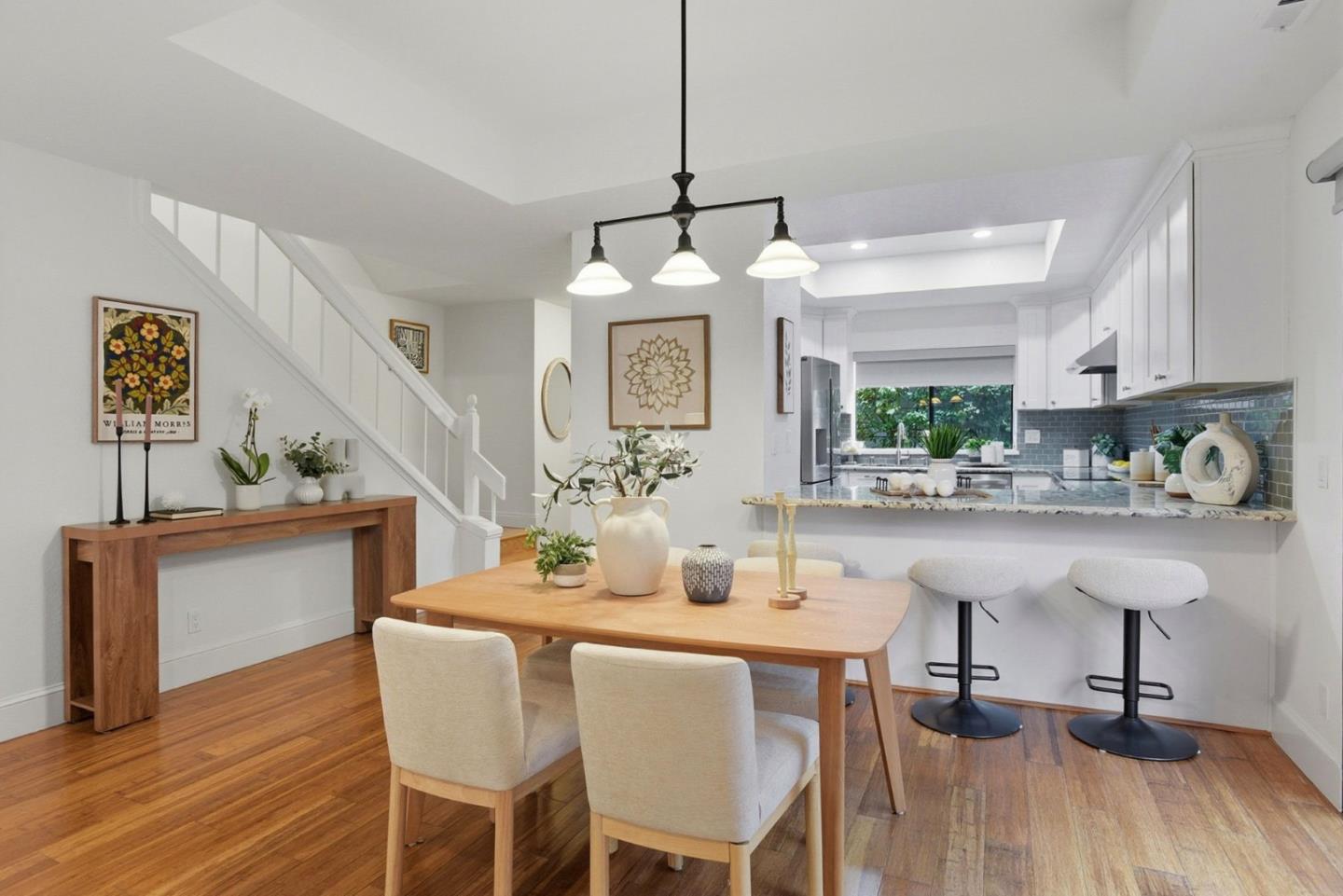 Detail Gallery Image 18 of 46 For 804 Centaurus Ln, Foster City,  CA 94404 - 3 Beds | 2/1 Baths