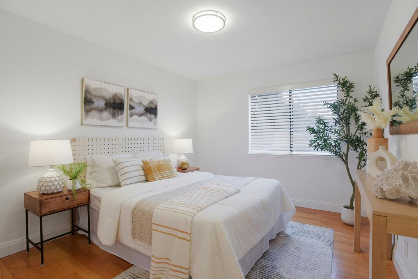 Detail Gallery Image 23 of 46 For 804 Centaurus Ln, Foster City,  CA 94404 - 3 Beds | 2/1 Baths