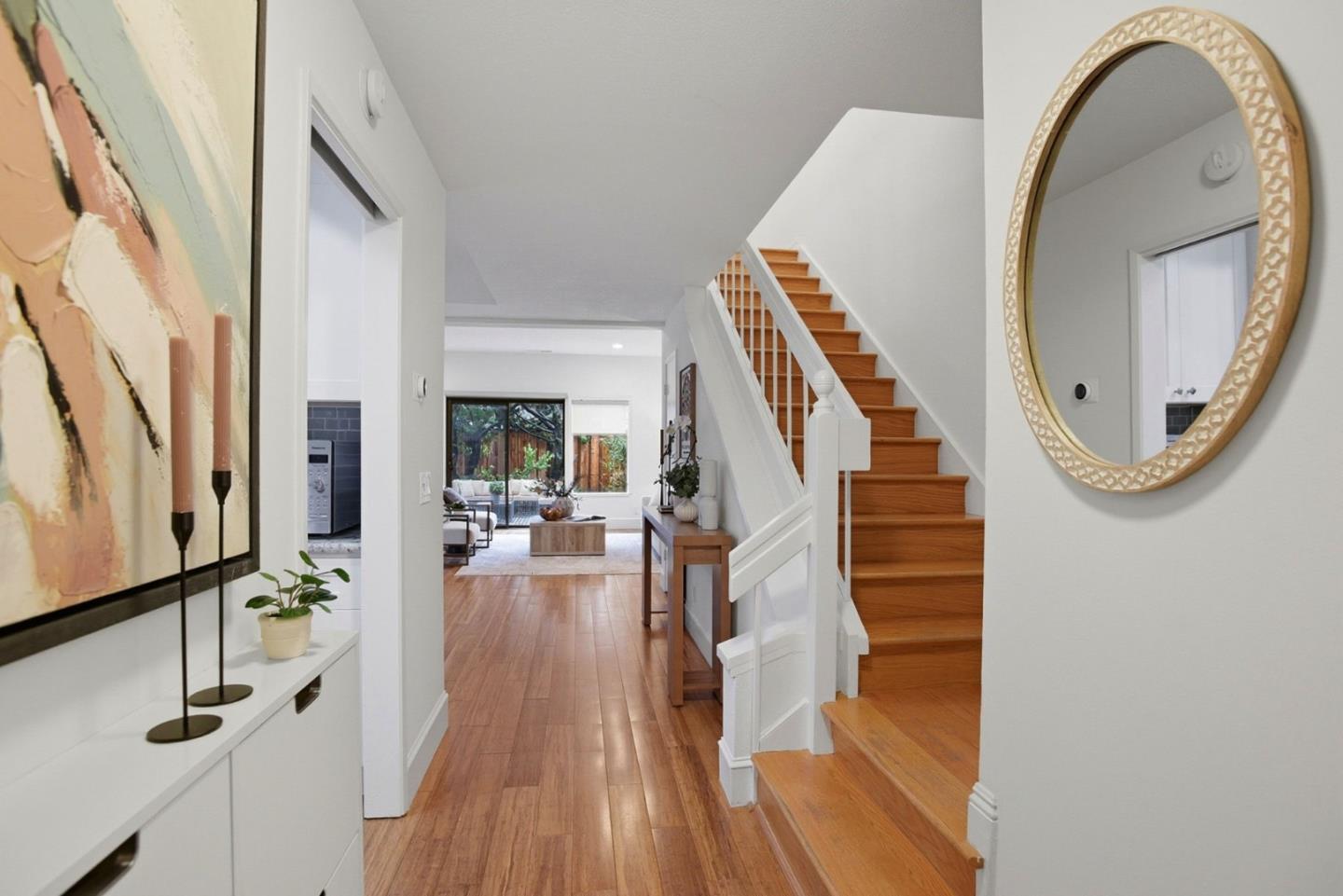 Detail Gallery Image 4 of 46 For 804 Centaurus Ln, Foster City,  CA 94404 - 3 Beds | 2/1 Baths