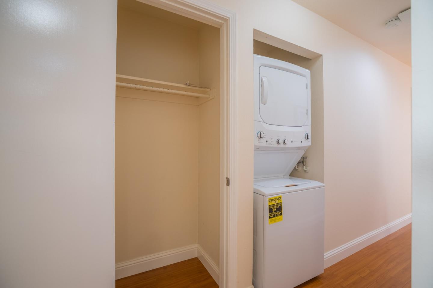 Detail Gallery Image 19 of 41 For 761 N Fair Oaks Ave #6,  Sunnyvale,  CA 94085 - 3 Beds | 2 Baths