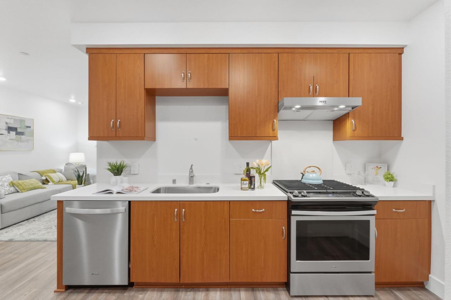 Detail Gallery Image 10 of 36 For 42111 Osgood Rd #410,  Fremont,  CA 94539 - 3 Beds | 3 Baths