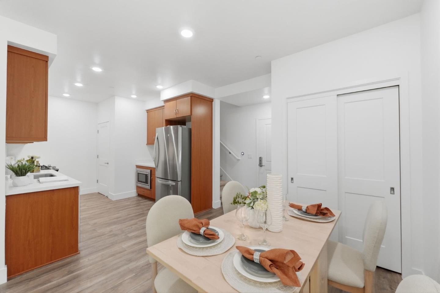 Detail Gallery Image 15 of 36 For 42111 Osgood Rd #410,  Fremont,  CA 94539 - 3 Beds | 3 Baths