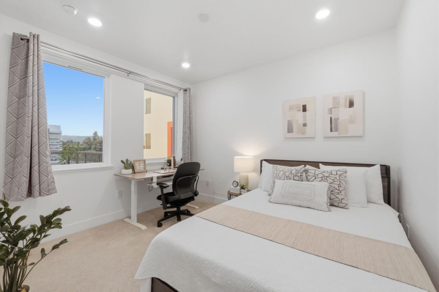 Detail Gallery Image 20 of 36 For 42111 Osgood Rd #410,  Fremont,  CA 94539 - 3 Beds | 3 Baths