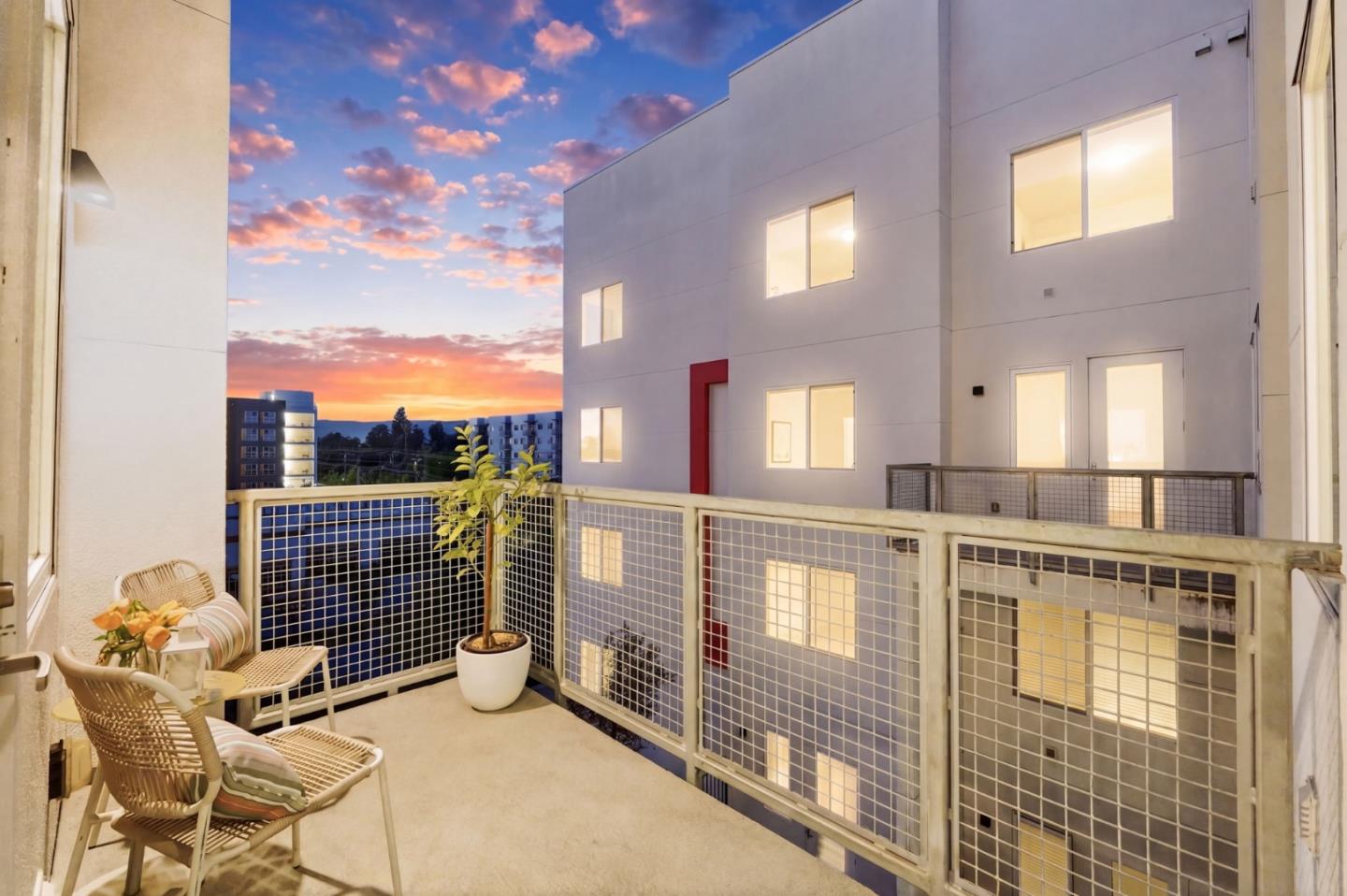 Detail Gallery Image 33 of 36 For 42111 Osgood Rd #410,  Fremont,  CA 94539 - 3 Beds | 3 Baths