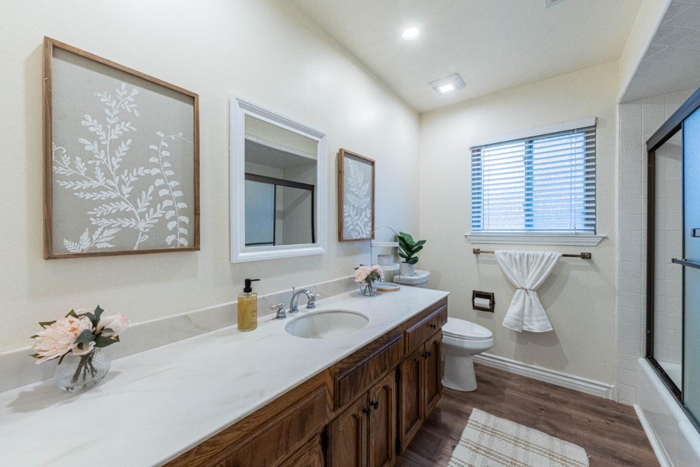Detail Gallery Image 27 of 32 For 1130 Montecito Cir, Salinas,  CA 93901 - 3 Beds | 2 Baths