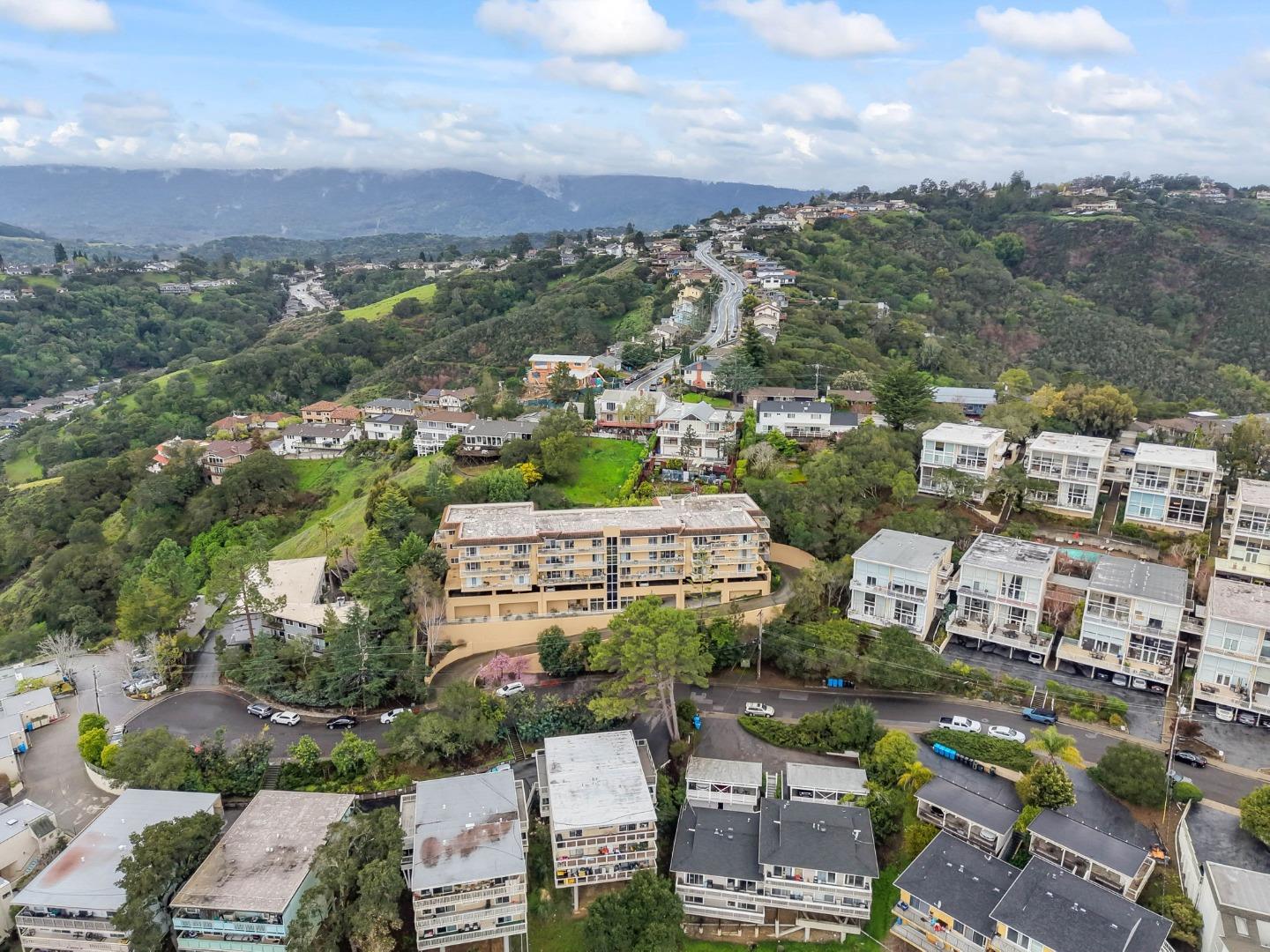 Detail Gallery Image 22 of 25 For 416 Portofino Dr #206,  San Carlos,  CA 94070 - 2 Beds | 2/1 Baths