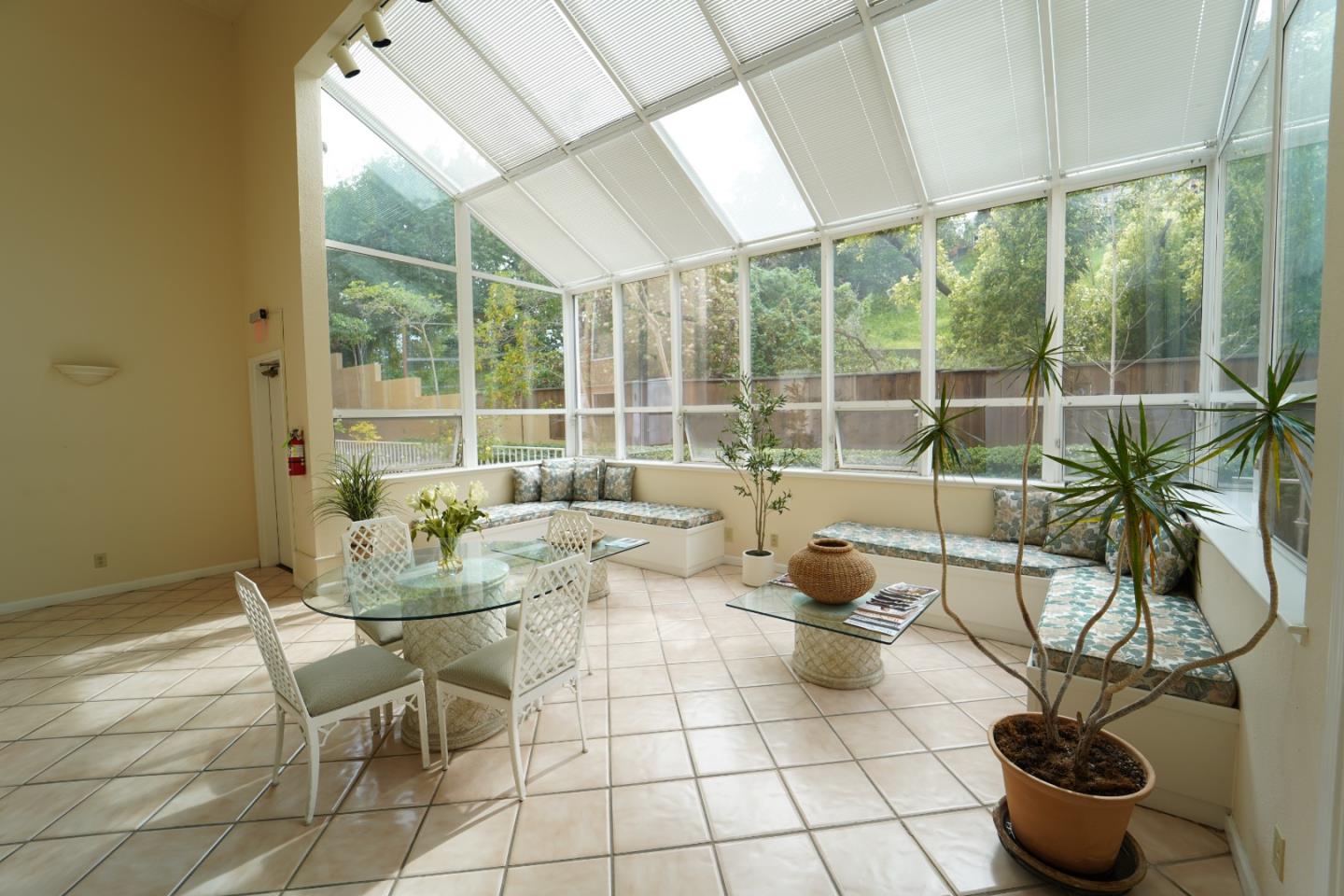 Detail Gallery Image 34 of 35 For 416 Portofino Dr #206,  San Carlos,  CA 94070 - 2 Beds | 2/1 Baths